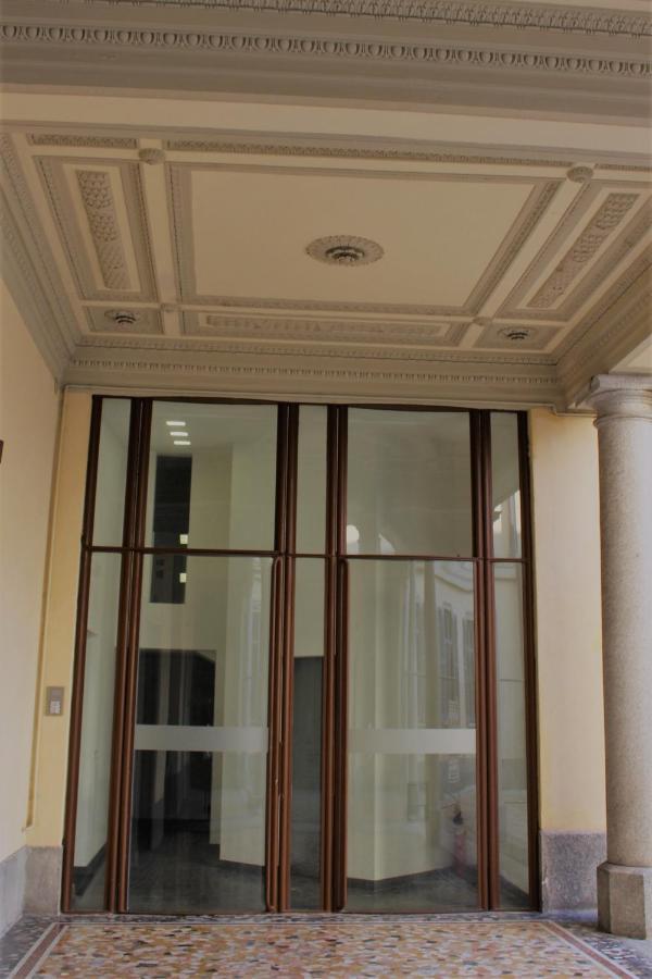 Palazzo Della Torre Elegant Apartment In Como Exterior photo
