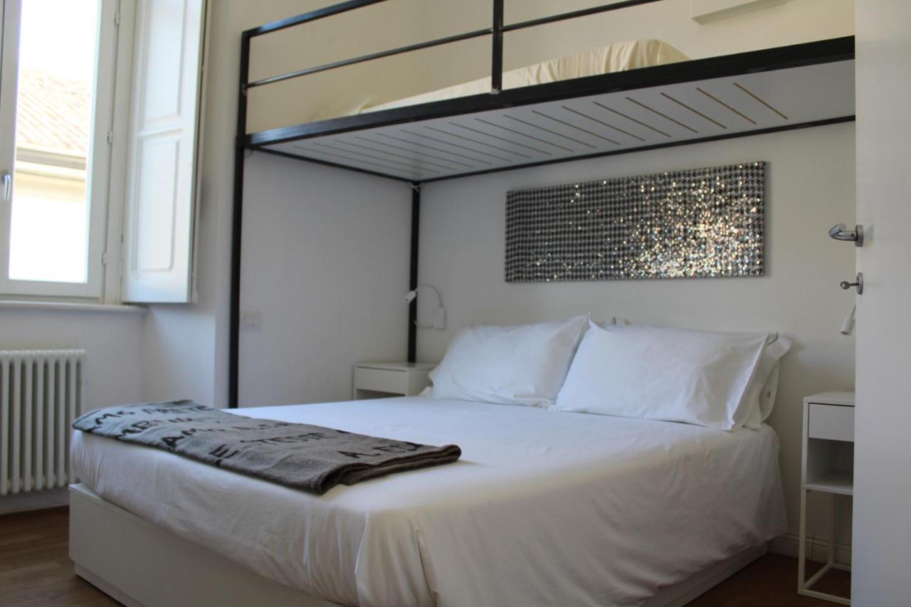 Palazzo Della Torre Elegant Apartment In Como Exterior photo