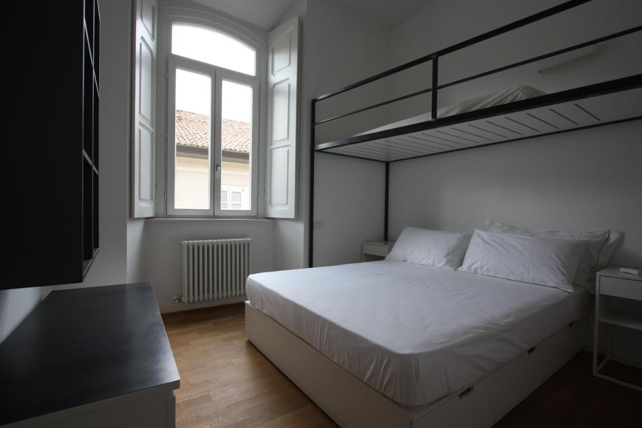 Palazzo Della Torre Elegant Apartment In Como Exterior photo